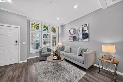 206 Grayson Ter, San Jose, CA 95126 - Photo 3