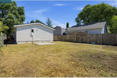 1015 Rutledge Avenue, Santa Rosa, CA 95405 - Photo 25