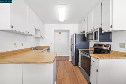 5065 Valley Crest Dr #242, Concord, CA 94521 - Photo 17
