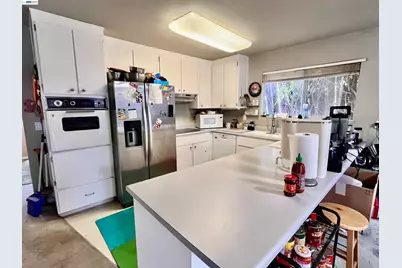 2210 Washington Way, Antioch, CA 94509 - Photo 13