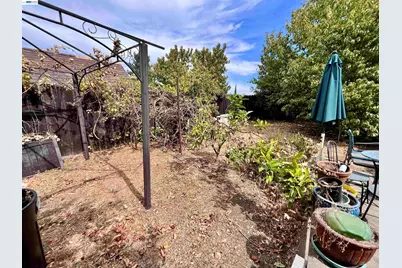 2210 Washington Way, Antioch, CA 94509 - Photo 31