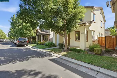 10848 Iris Bloom Drive, Stockton, CA 95209 - Photo 41