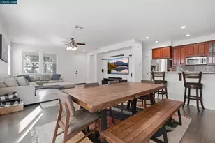 10848 Iris Bloom Dr, Stockton, CA 95209 - Photo 5