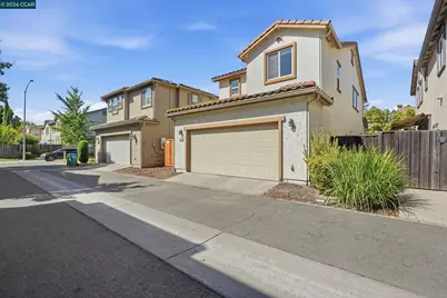 10848 Iris Bloom Drive, Stockton, CA 95209 - Photo 29