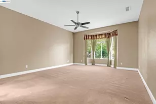 5040 Green Grove Ln, Roseville, CA 95747 - Photo 23