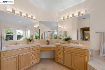 3 Crested Oak Ct, San Ramon, CA 94583 - Photo 39