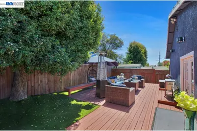 2468 Maxwell, Oakland, CA 94601 - Photo 25