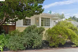 7201 Sunkist Dr, Oakland, CA 94605 - Photo 3