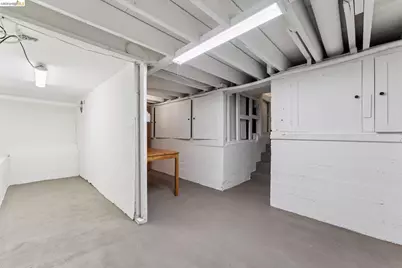 7201 Sunkist Dr, Oakland, CA 94605 - Photo 43