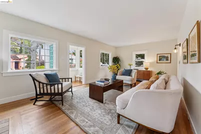 7201 Sunkist Dr, Oakland, CA 94605 - Photo 15