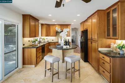30 Hodur Ct, Pleasant Hill, CA 94523 - Photo 13