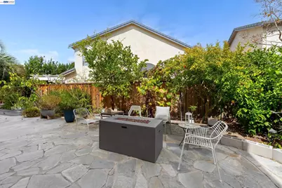 15632 Baypoint Ave, San Leandro, CA 94579 - Photo 43
