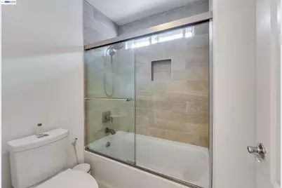 15632 Baypoint Ave, San Leandro, CA 94579 - Photo 31