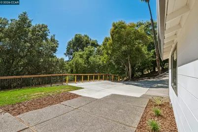 50 Overhill Rd, Orinda, CA 94563 - Photo 33