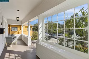 702 33rd St, Oakland, CA 94609 - Photo 7