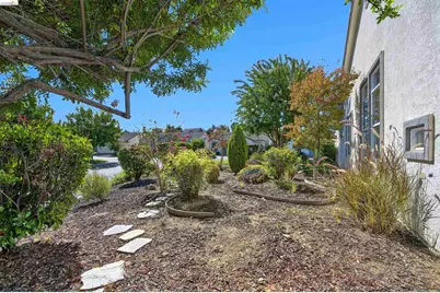 2021 Kent Dr, Brentwood, CA 94513 - Photo 29