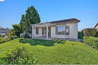 2021 Kent Dr, Brentwood, CA 94513 - Photo 27