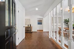 68 Lambeth Square, Moraga, CA 94556 - Photo 9