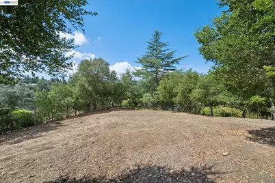 68 Lambeth Sq, Moraga, CA 94556 - Photo 51