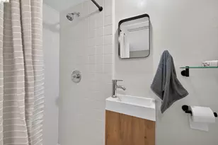 3701 Green Acre Rd, Oakland, CA 94619 - Photo 25