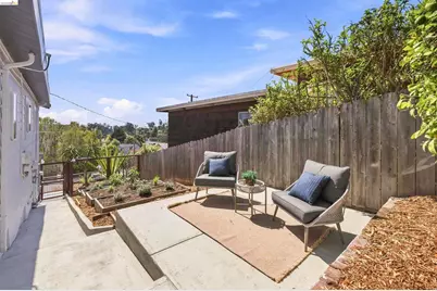 3701 Green Acre Rd, Oakland, CA 94619 - Photo 31