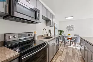 590 El Dorado Ave, Oakland, CA 94611 - Photo 5