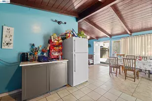 24024 Park St, Hayward, CA 94541 - Photo 19