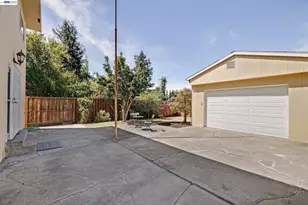 3031 Maple Ave, Oakland, CA 94602 - Photo 29