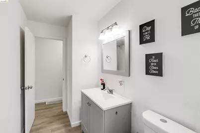 335 Pepper Dr, Vallejo, CA 94589 - Photo 19