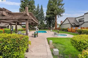 1849 Crestline Rd, Pleasanton, CA 94566 - Photo 37
