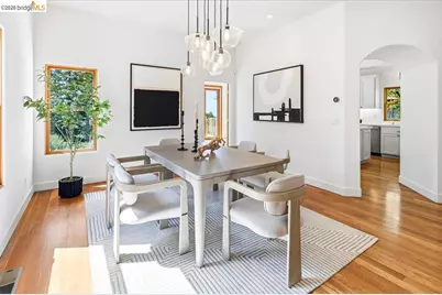 6733 Longwalk Dr, Oakland, CA 94611 - Photo 9
