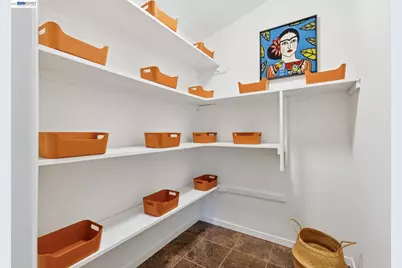 819 E 28th St, Oakland, CA 94610 - Photo 33
