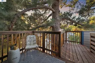 819 E 28th St, Oakland, CA 94610 - Photo 35