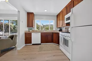 4836 Reinhardt Dr, Oakland, CA 94619 - Photo 9