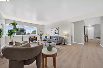 4836 Reinhardt Dr, Oakland, CA 94619 - Photo 15