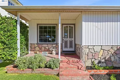 1231 Westwood St, Hayward, CA 94544 - Photo 3