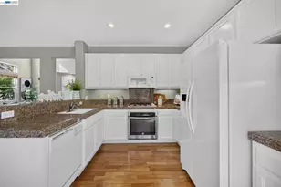 3927 Madbury Ct, Dublin, CA 94568 - Photo 15