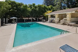 345 Kinross Dr, Walnut Creek, CA 94958 - Photo 81