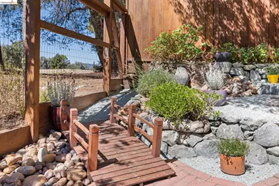 345 Kinross Dr., Walnut Creek, CA 94958 - Photo 77