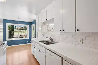 345 Kinross Dr., Walnut Creek, CA 94958 - Photo 37
