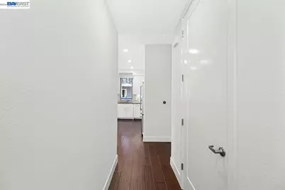 1028 Foster Square Ln #201, Foster City, CA 94404 - Photo 5