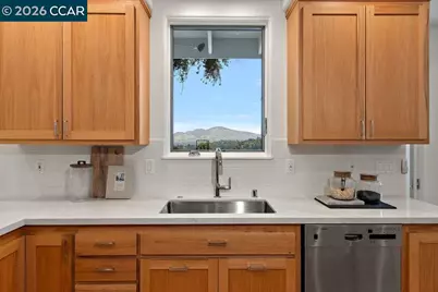 809 Mountain View Dr, Lafayette, CA 94549 - Photo 15