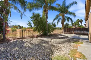 2706 Serene Ct, Brentwood, CA 94513 - Photo 33
