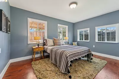 2960 106th Ave, Oakland, CA 94605 - Photo 27