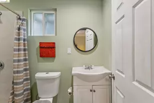 2960 106th Ave, Oakland, CA 94605 - Photo 61
