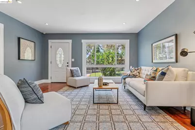 2960 106th Ave, Oakland, CA 94605 - Photo 11