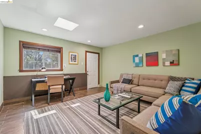 2960 106th Ave, Oakland, CA 94605 - Photo 57