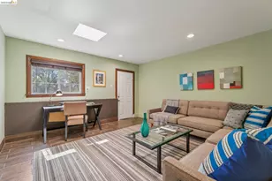 2960 106th Ave, Oakland, CA 94605 - Photo 57