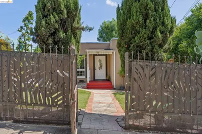 2960 106th Ave, Oakland, CA 94605 - Photo 3