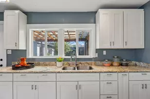 2960 106th Ave, Oakland, CA 94605 - Photo 21